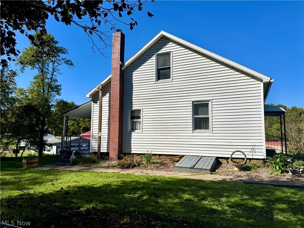 211 Marquand Avenue Conesville OH 43811