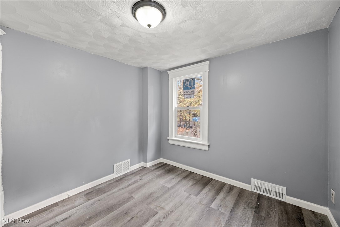 631 Merton Avenue Akron OH 44306