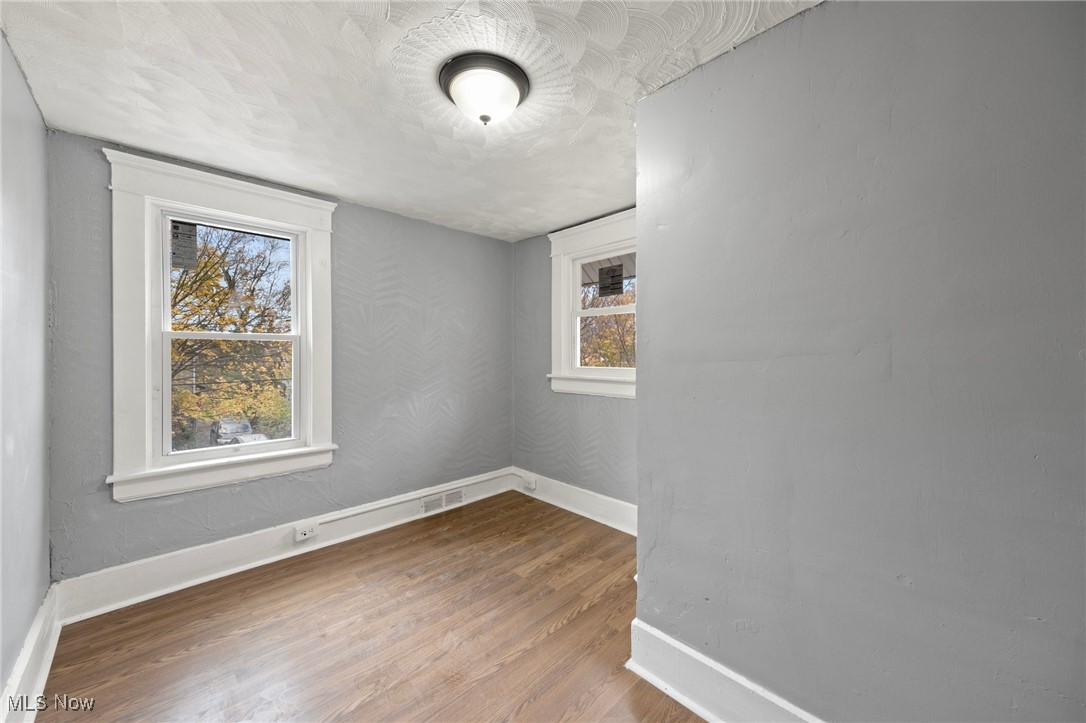 631 Merton Avenue Akron OH 44306