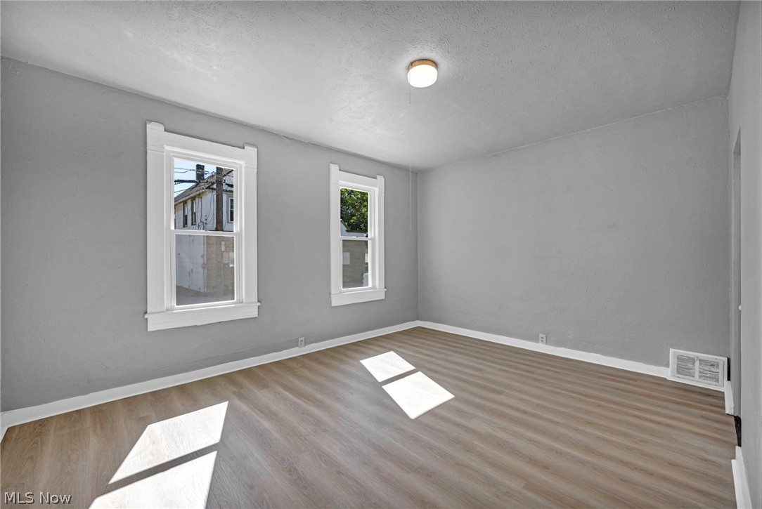 5101 Dalton Avenue Cleveland OH 44127
