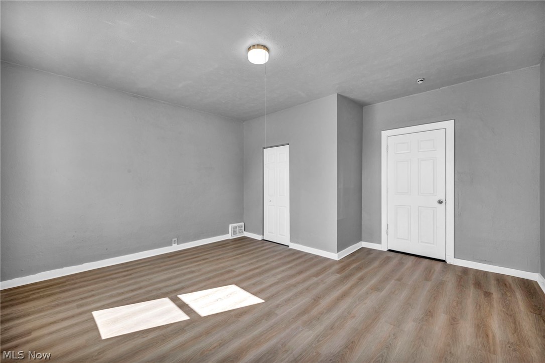 5101 Dalton Avenue Cleveland OH 44127