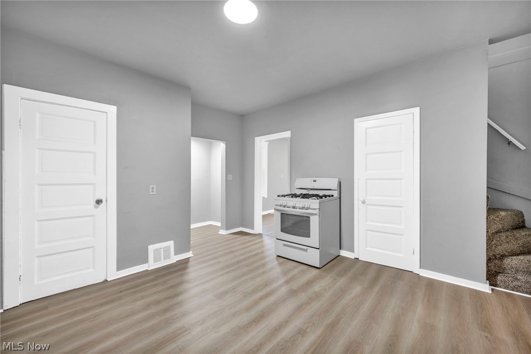 5101 Dalton Avenue Cleveland OH 44127