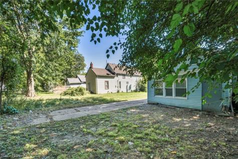 5101 Dalton Avenue Cleveland OH 44127