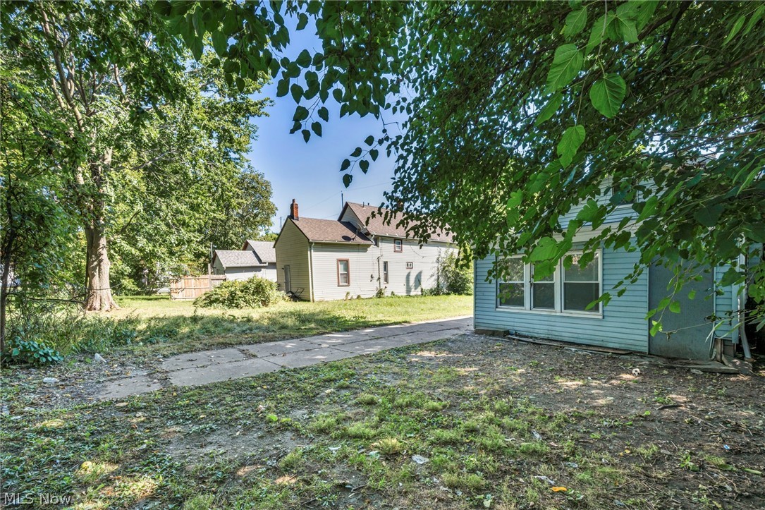 5101 Dalton Avenue Cleveland OH 44127