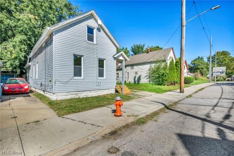 5101 Dalton Avenue Cleveland OH 44127