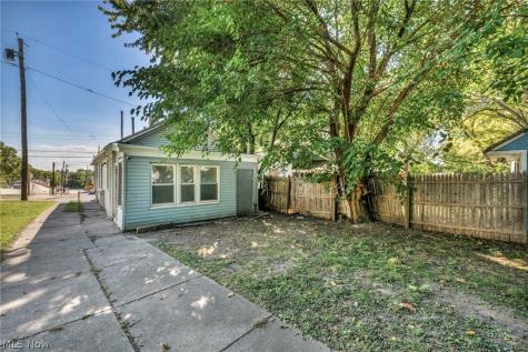 5101 Dalton Avenue Cleveland OH 44127
