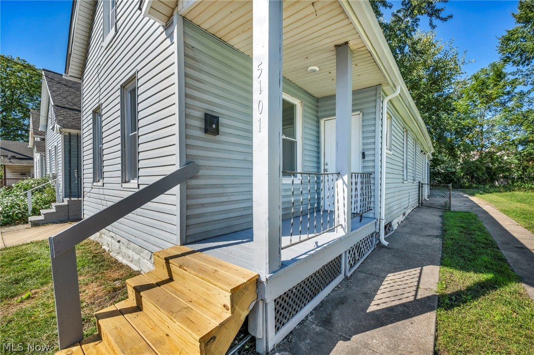 5101 Dalton Avenue Cleveland OH 44127