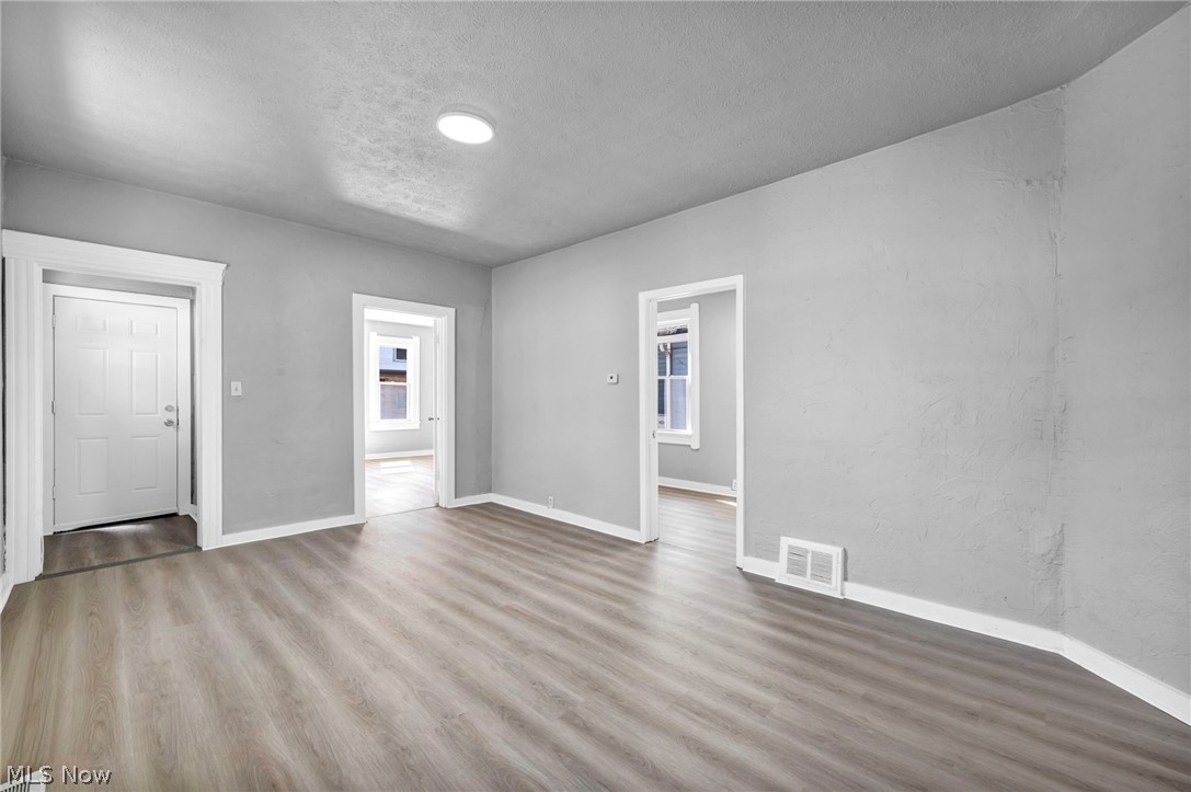 5101 Dalton Avenue Cleveland OH 44127