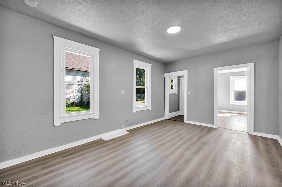 5101 Dalton Avenue Cleveland OH 44127