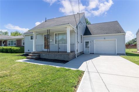 3264 Estelle Avenue Lorain OH 44052