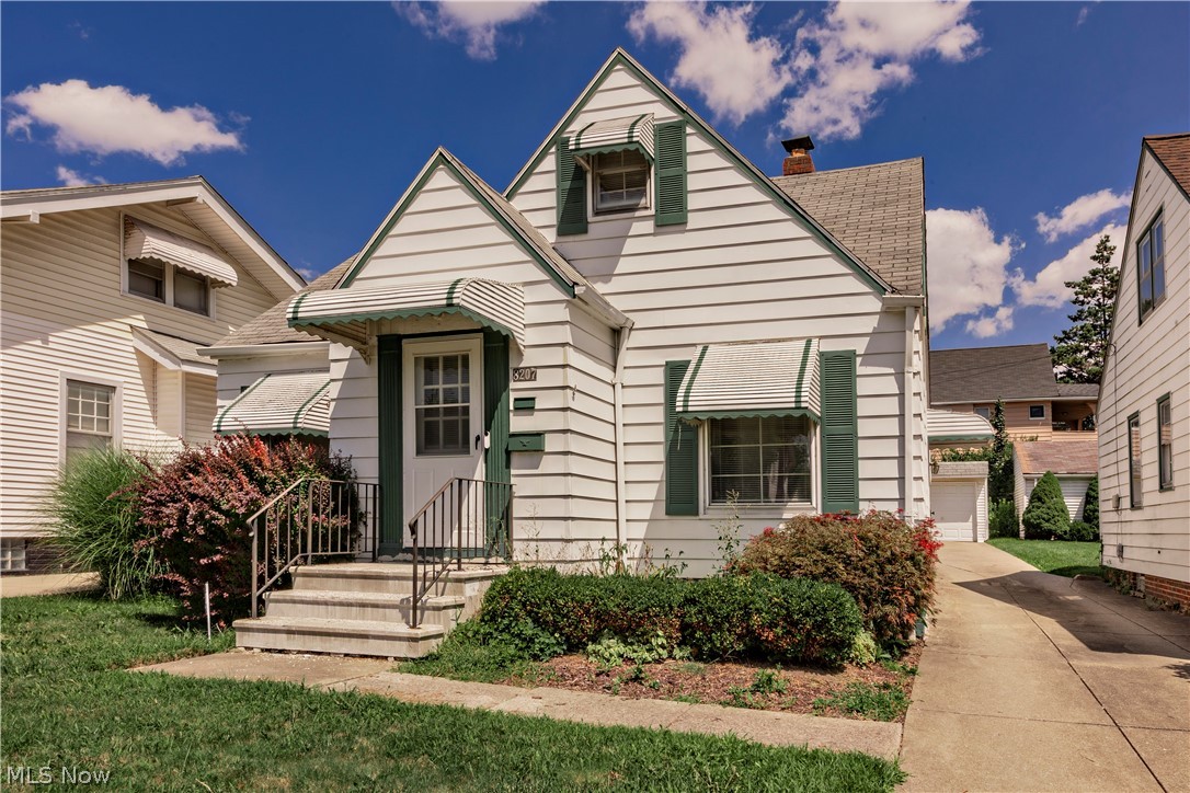 8207 Garfield Boulevard Garfield Heights OH 44125