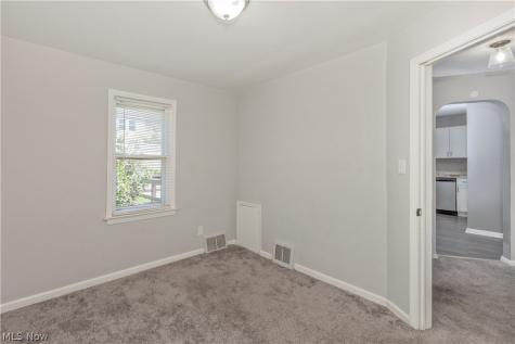 8207 Garfield Boulevard Garfield Heights OH 44125