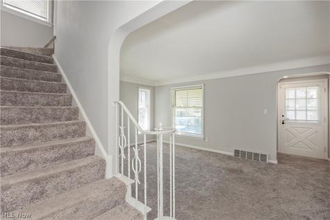 8207 Garfield Boulevard Garfield Heights OH 44125