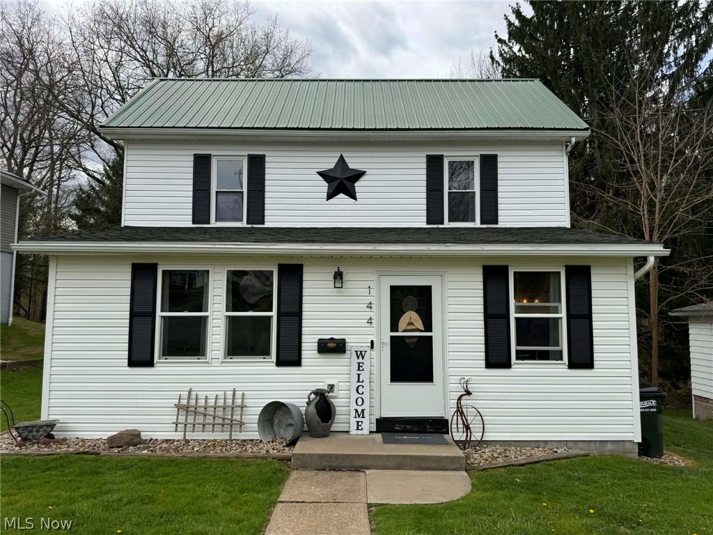 144 2nd Street SE Carrollton OH 44615