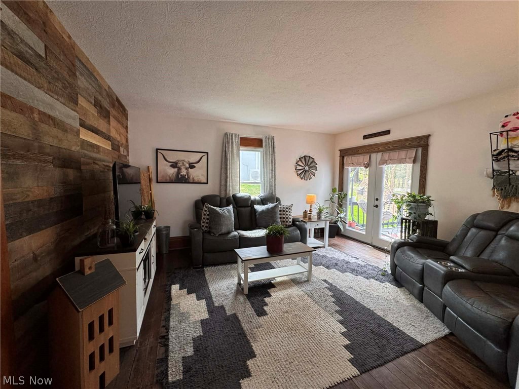 144 2nd Street SE Carrollton OH 44615