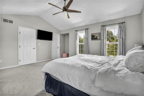 421 Summit Street Wadsworth OH 44281
