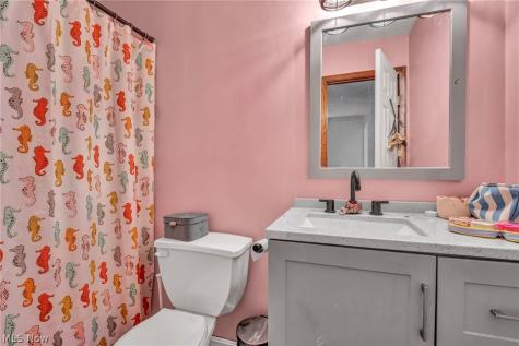 421 Summit Street Wadsworth OH 44281