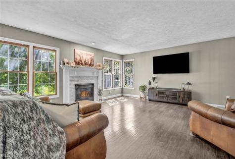 421 Summit Street Wadsworth OH 44281