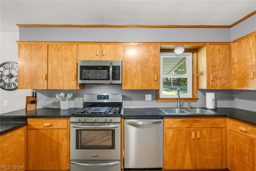 101 Starkey Drive Newcomerstown OH 43832