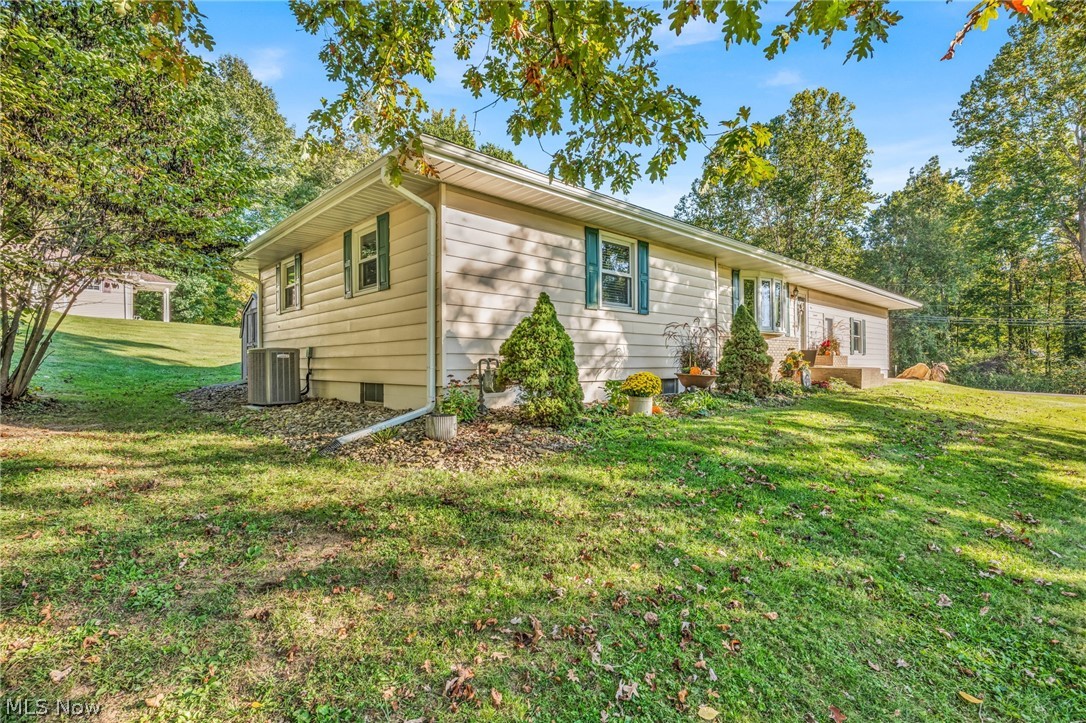 101 Starkey Drive Newcomerstown OH 43832