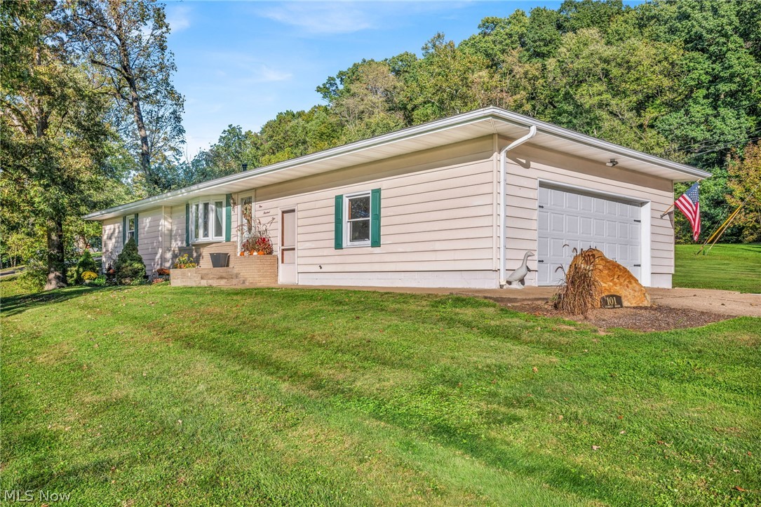 101 Starkey Drive Newcomerstown OH 43832