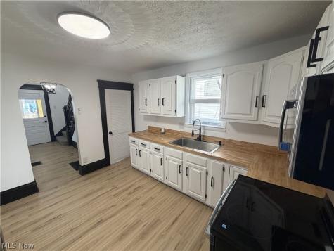 132 S Haines Avenue Alliance OH 44601
