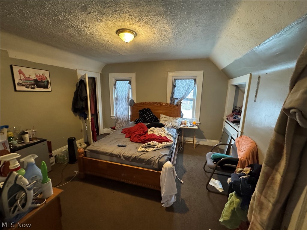 974 E 144th Street Cleveland OH 44110
