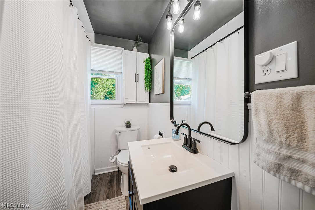 107 Cooper Foster Park Road Amherst OH 44001