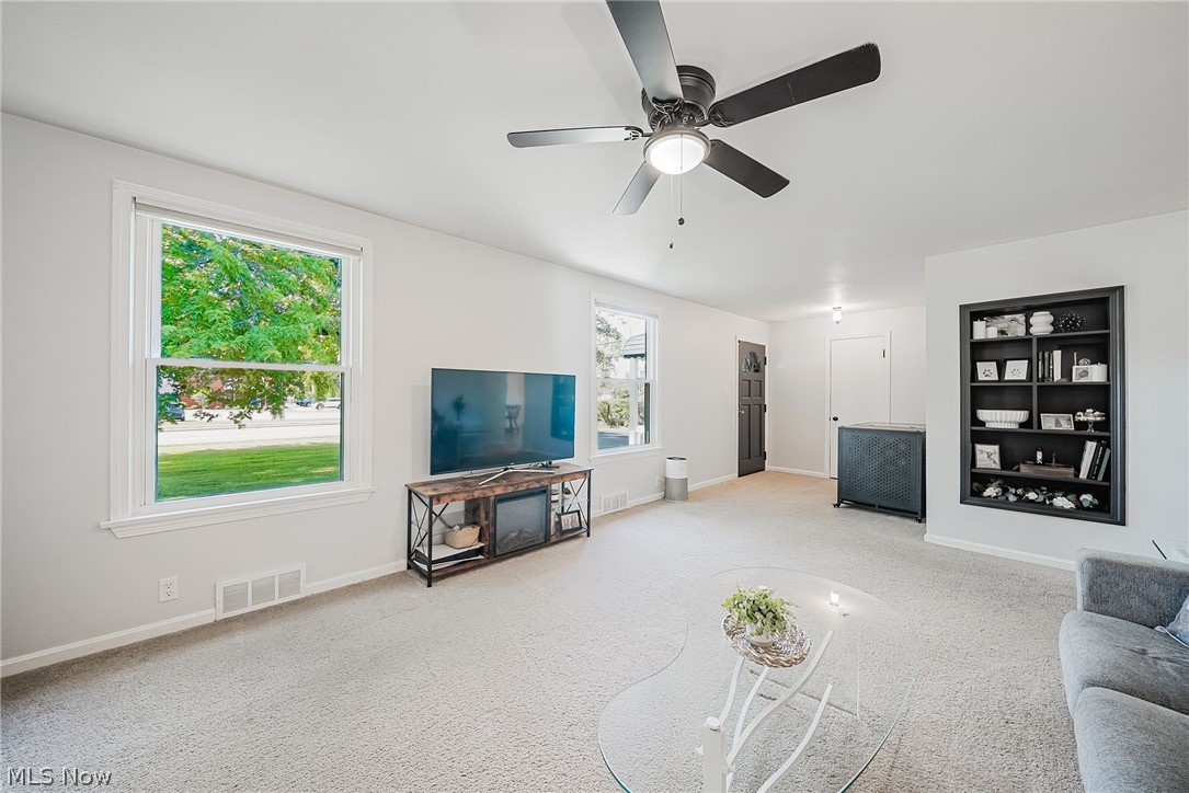 107 Cooper Foster Park Road Amherst OH 44001