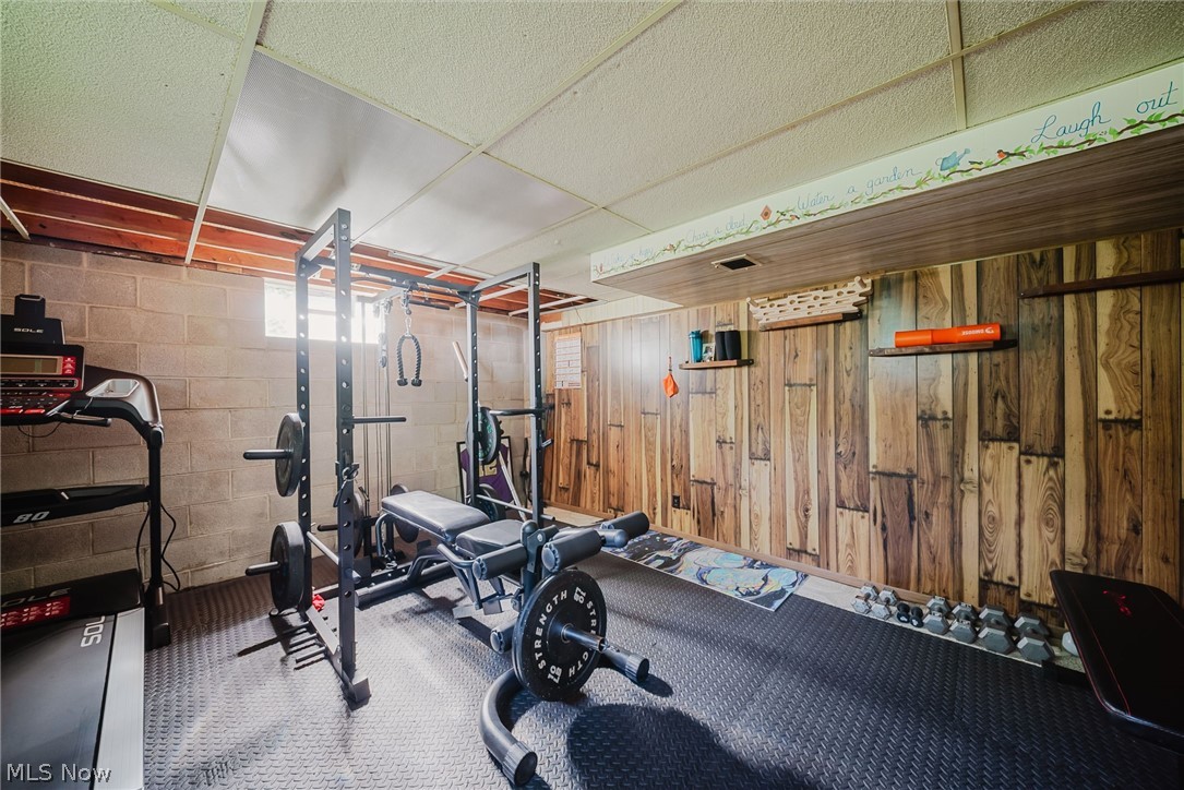 107 Cooper Foster Park Road Amherst OH 44001