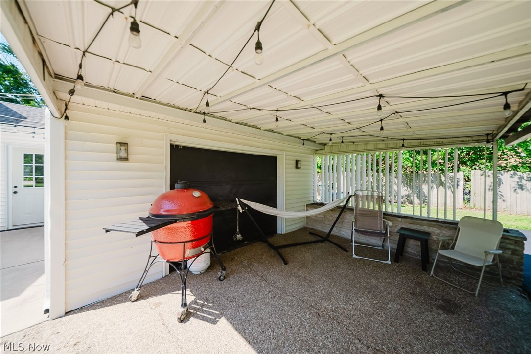 107 Cooper Foster Park Road Amherst OH 44001
