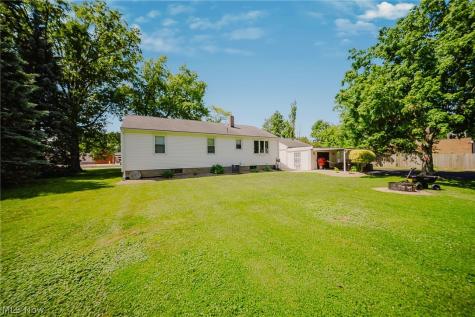 107 Cooper Foster Park Road Amherst OH 44001