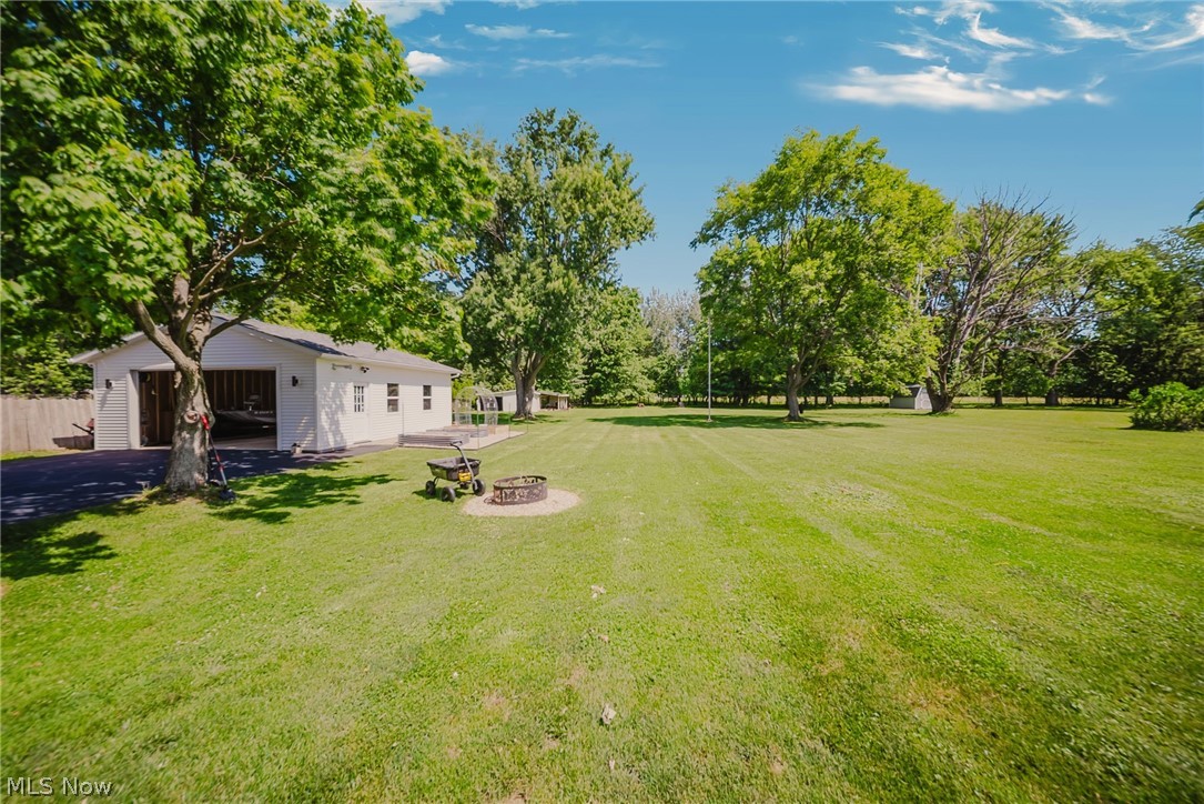 107 Cooper Foster Park Road Amherst OH 44001