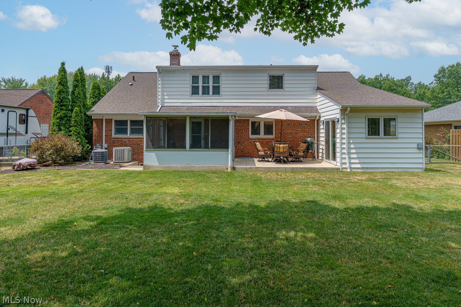 4421 W Ranchview Avenue North Olmsted OH 44070