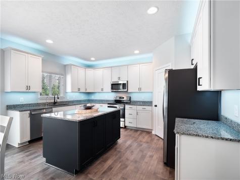 4671 Boulder Lane Lorain OH 44053