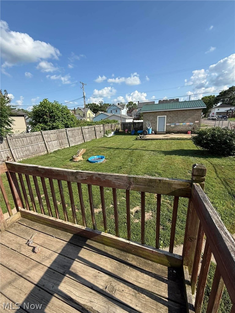 426 W 4th Street Uhrichsville OH 44683