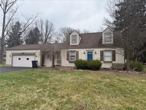 3045 Evelyn Road Youngstown OH 44511
