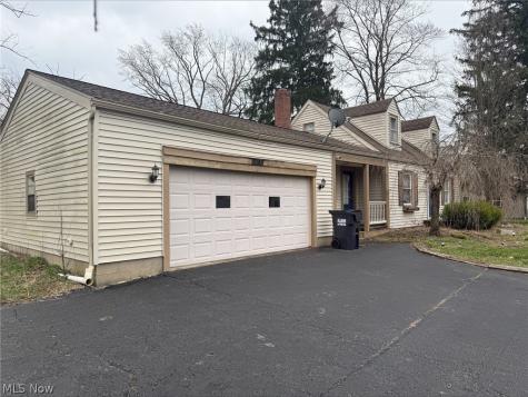 3045 Evelyn Road Youngstown OH 44511