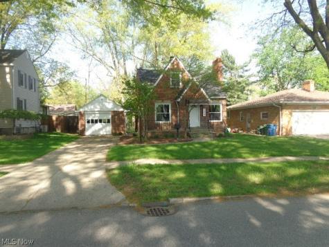 5840 Queens Highway Parma Heights OH 44130