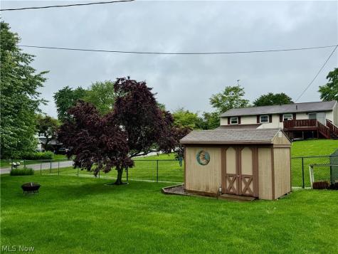 5161 Burlawn Street NW Canton OH 44708