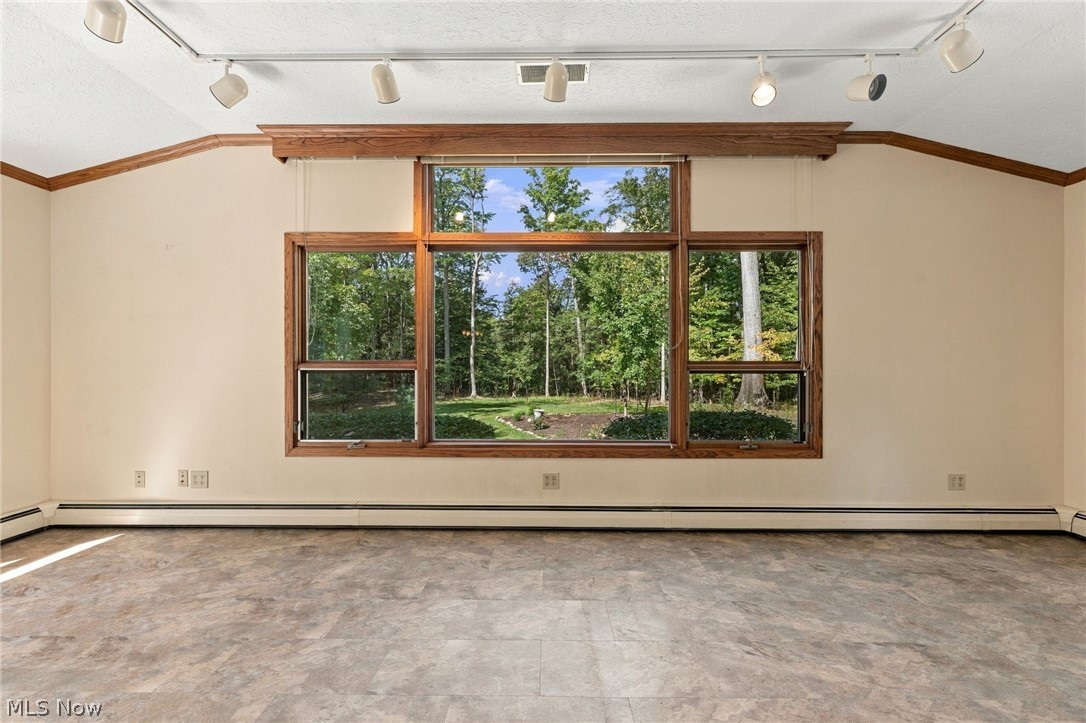 7361 Briar Hill Drive Kirtland OH 44094
