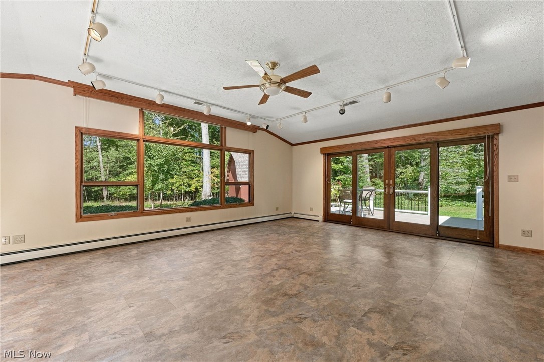 7361 Briar Hill Drive Kirtland OH 44094