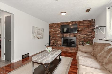 477 Hickory Lane Painesville OH 44077