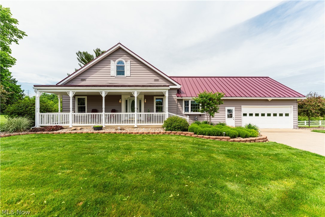 7759 Eddie Hill Road SE Uhrichsville OH 44683