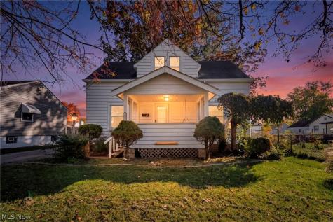 1083 Eastlake Drive Eastlake OH 44095