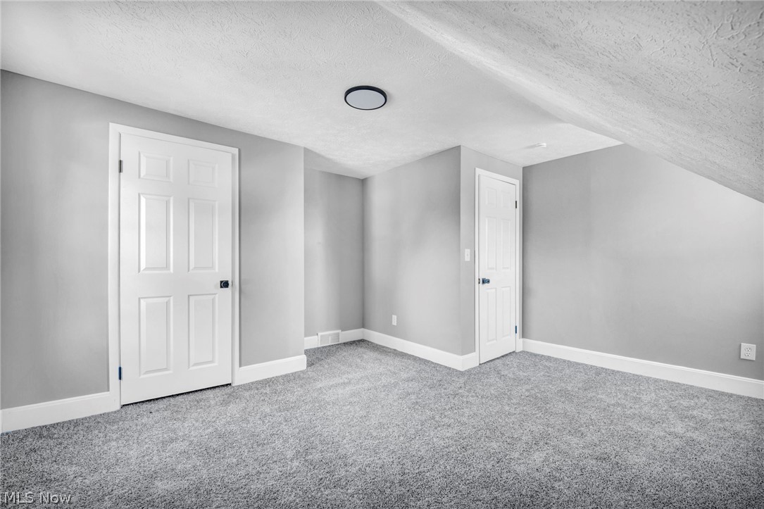 1083 Eastlake Drive Eastlake OH 44095