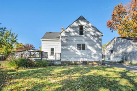 1083 Eastlake Drive Eastlake OH 44095