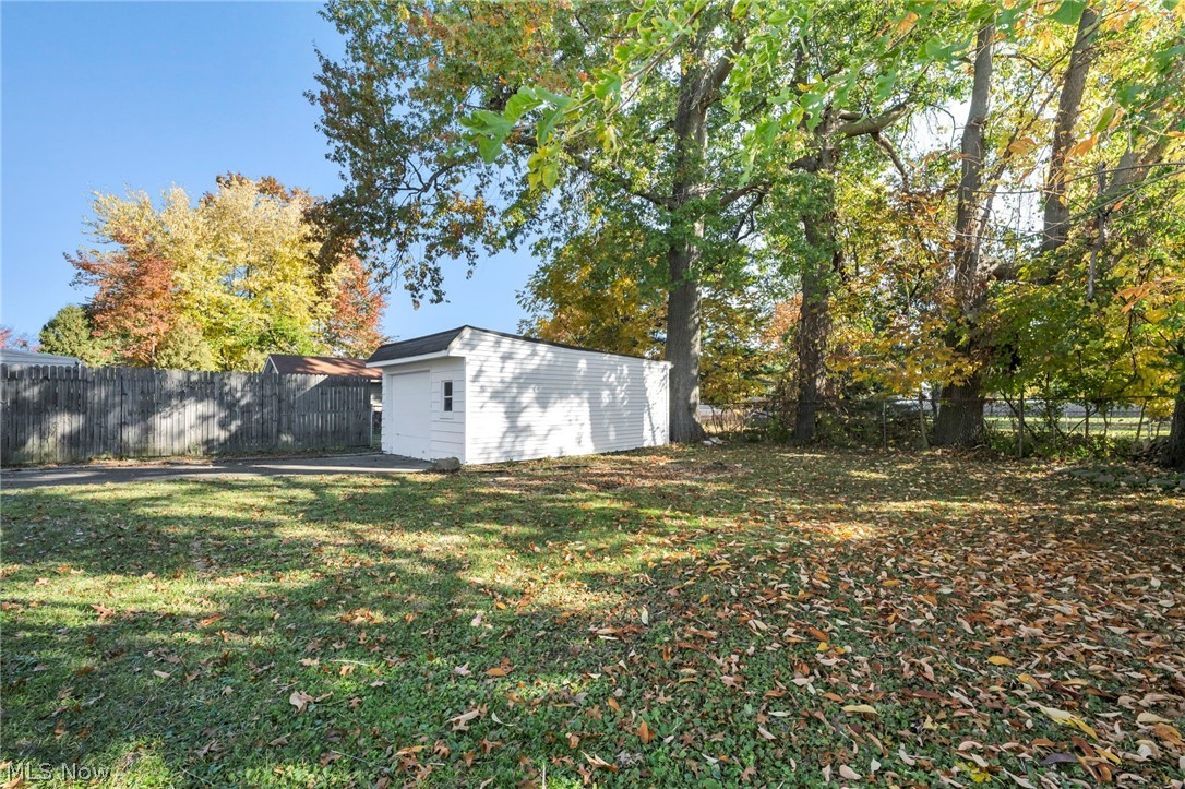 1083 Eastlake Drive Eastlake OH 44095