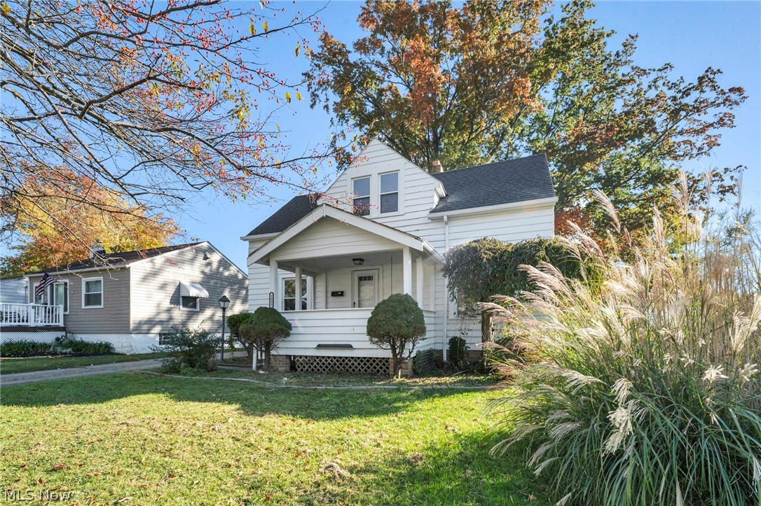 1083 Eastlake Drive Eastlake OH 44095