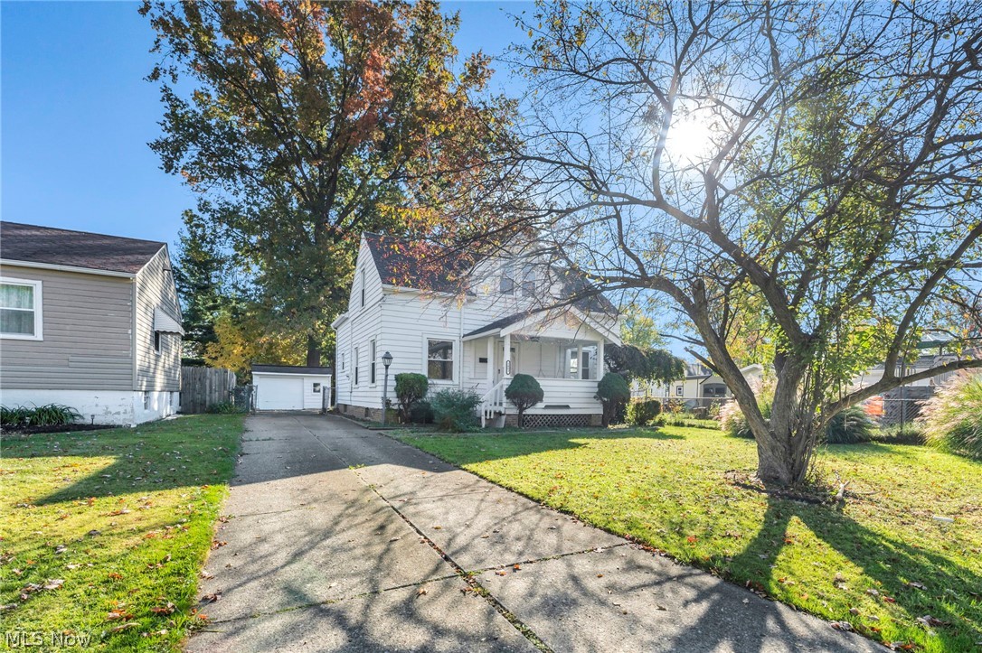 1083 Eastlake Drive Eastlake OH 44095